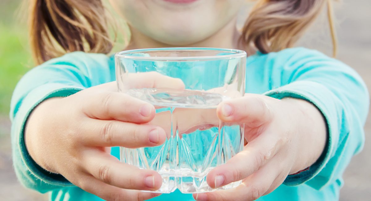 Plus on boit d’eau, plus on brûle des calories